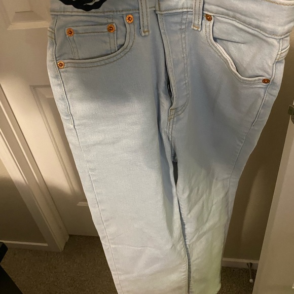 Wedgie Levi’s - BRAND NEW. Gorg color! - Picture 2 of 2